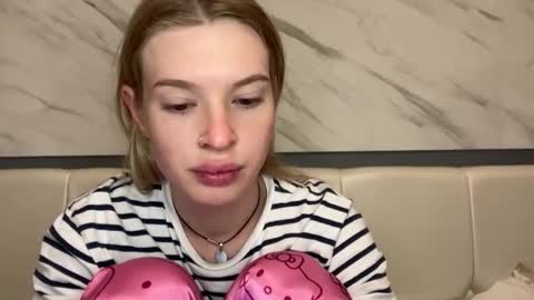 Lina online show from 02/10/26, 09:41