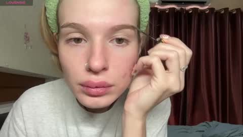 Lina online show from 04/13/26, 03:34