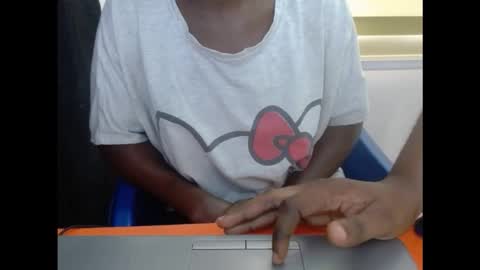 Snapshot of pussypinkx chatting on 11/15/25, 10:56 pussypinkx online show from 11/15/25, 10:56