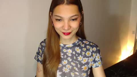 Snapshot of pussywetandwild chatting on 02/13/25, 12:24 LHARA online show from 02/13/25, 12:24