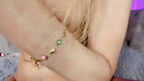 Snapshot of putinna chatting on 01/30/25, 08:21 Pau Manchita online show from 01/30/25, 08:21