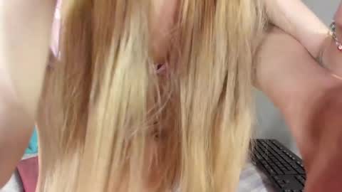 Pau Manchita online show from 06/06/26, 04:44