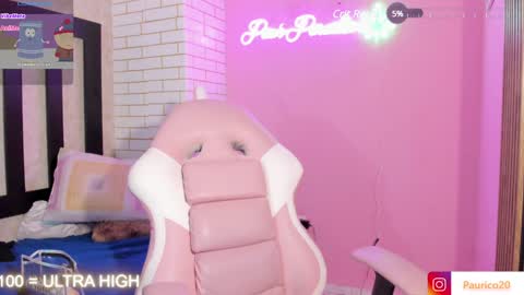 Snapshot of putipaula2 chatting on 12/24/24, 07:00 Pau online show from 12/24/24, 07:00