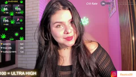 Snapshot of putipaula2 chatting on 01/17/25, 07:27 Pau online show from 01/17/25, 07:27