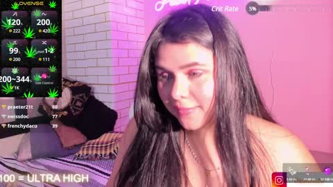 Snapshot of putipaula2 chatting on 01/24/25, 12:09 Pau online show from 01/24/25, 12:09