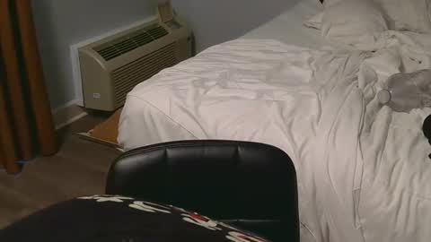 Snapshot of pwnst3rz chatting on 01/06/25, 12:46 pwnst3rz online show from 01/06/25, 12:46