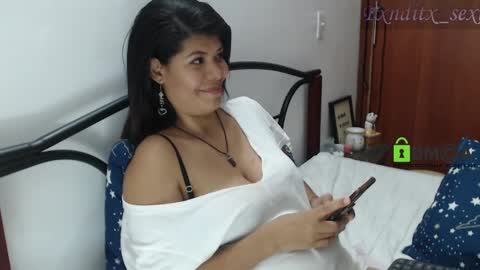 Snapshot of pxnditx_sexi chatting on 01/26/25, 03:48 Abigail aby online show from 01/26/25, 03:48