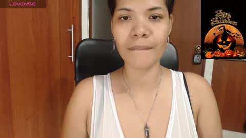 Snapshot of pxnditx_sexi chatting on 10/12/25, 10:31 Abigail aby online show from 10/12/25, 10:31