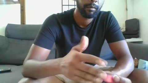 Snapshot of python974 chatting on 12/31/24, 06:05 Python online show from 12/31/24, 06:05