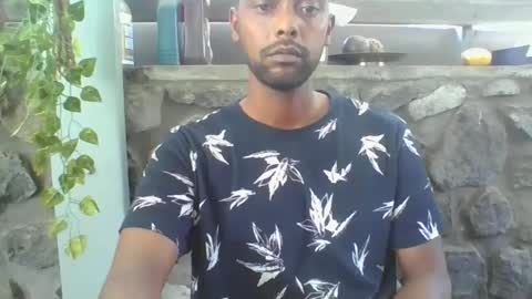 Snapshot of python974 chatting on 02/20/25, 07:01 Python online show from 02/20/25, 07:01