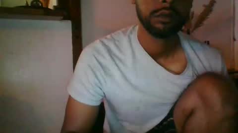 Snapshot of python974 chatting on 12/22/25, 01:57 Python online show from 12/22/25, 01:57