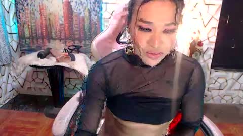 Queen Agatha online show from 04/24/26, 04:20