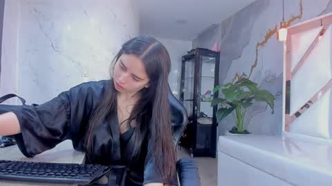 Qetsyah online show from 04/01/26, 01:41