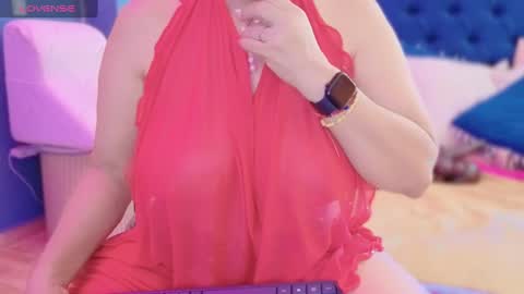 Queen And King online show from 02/16/25, 05:26