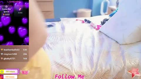 Queen And King online show from 02/24/25, 05:31