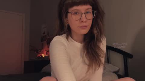 Snapshot of quack__quack chatting on 02/27/25, 03:05 online show from 02/27/25, 03:05