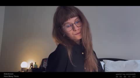 Snapshot of quack__quack chatting on 09/26/25, 02:54 online show from 09/26/25, 02:54