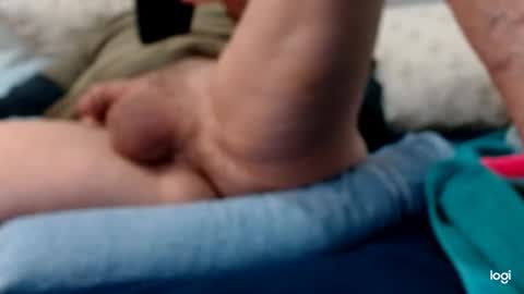 Snapshot of quay17 chatting on 12/04/24, 09:51 Quay17 online show from 12/04/24, 09:51