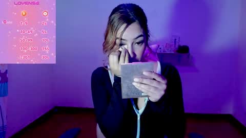 Snapshot of quee_tiana chatting on 05/20/26, 08:48 your princess online show from 05/20/26, 08:48