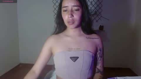 Snapshot of quee_tiana chatting on 06/27/26, 08:47 your princess online show from 06/27/26, 08:47