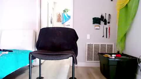 QnAnitaDix online show from 06/28/26, 04:57