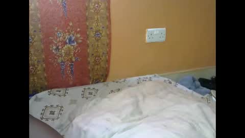 Snapshot of queen_banice chatting on 09/12/25, 10:04 queen_banice online show from 09/12/25, 10:04
