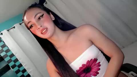 queen_danaya online show from 04/21/26, 02:51