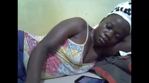 Snapshot of queen_darling3 chatting on 09/10/25, 10:10 Gentrix online show from 09/10/25, 10:10