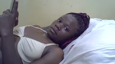 Snapshot of queen_darling3 chatting on 09/13/25, 07:52 Gentrix online show from 09/13/25, 07:52