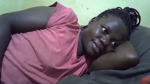 Snapshot of queen_darling3 chatting on 09/20/25, 07:04 Gentrix online show from 09/20/25, 07:04