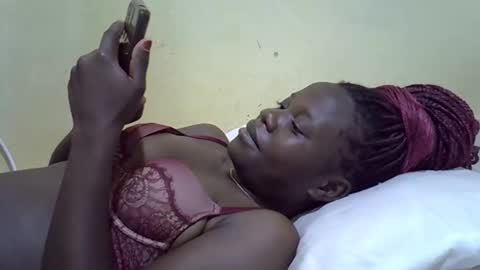 Snapshot of queen_darling3 chatting on 09/25/25, 09:51 Gentrix online show from 09/25/25, 09:51