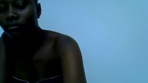 Snapshot of queen_diveer chatting on 09/17/25, 05:09 queen_diveer online show from 09/17/25, 05:09