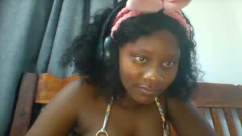 Snapshot of queen_diveer chatting on 10/01/25, 09:21 queen_diveer online show from 10/01/25, 09:21