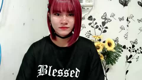 Snapshot of queen_elicktra chatting on 01/05/25, 03:45 JOY online show from 01/05/25, 03:45