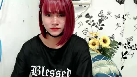Snapshot of queen_elicktra chatting on 01/05/25, 06:45 JOY online show from 01/05/25, 06:45