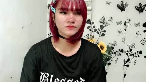 Snapshot of queen_elicktra chatting on 01/24/25, 10:21 JOY online show from 01/24/25, 10:21