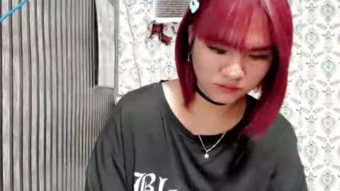 Snapshot of queen_elicktra chatting on 09/21/25, 01:18 JOY online show from 09/21/25, 01:18