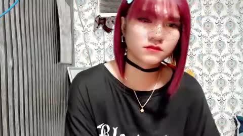 Snapshot of queen_elicktra chatting on 10/22/25, 09:53 JOY online show from 10/22/25, 09:53