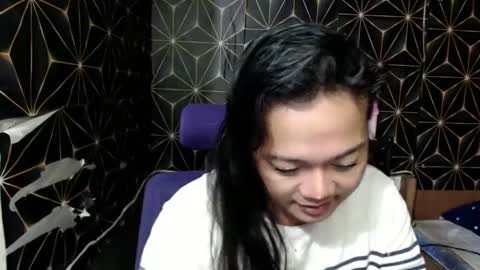 Snapshot of queen_ennah chatting on 01/19/25, 12:38 queen_ennah online show from 01/19/25, 12:38