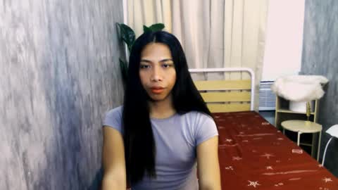 Snapshot of queen_gia chatting on 04/11/26, 07:45 queen_gia online show from 04/11/26, 07:45