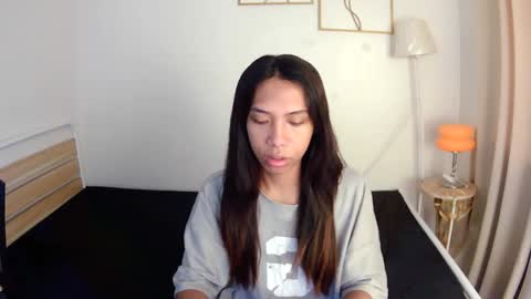 Snapshot of queen_gia chatting on 05/02/26, 05:01 queen_gia online show from 05/02/26, 05:01