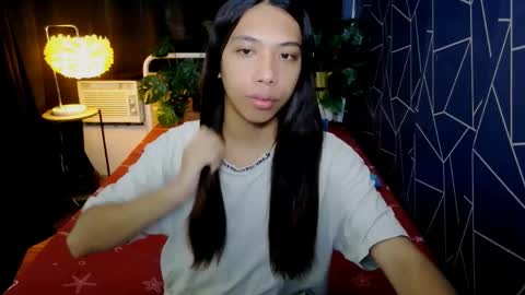 Snapshot of queen_gia chatting on 05/03/26, 04:29 queen_gia online show from 05/03/26, 04:29