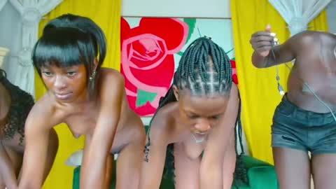 queen online show from 04/20/26, 09:05