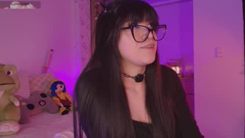 Snapshot of queen_gummy chatting on 09/12/25, 01:49 saloo online show from 09/12/25, 01:49