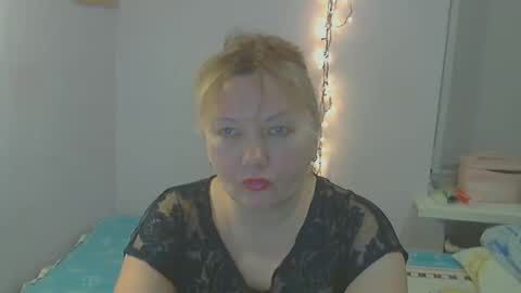 Snapshot of queen_jane8 chatting on 12/23/24, 07:30 queen_jane8 online show from 12/23/24, 07:30