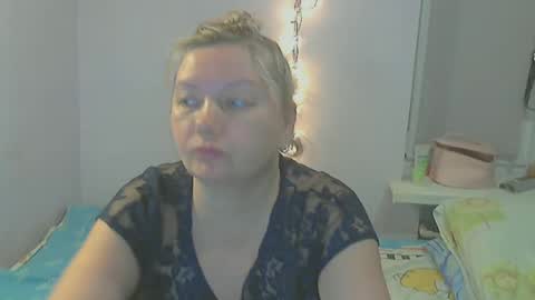 Snapshot of queen_jane8 chatting on 02/18/25, 05:10 queen_jane8 online show from 02/18/25, 05:10