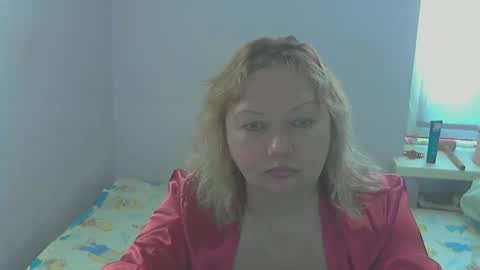 Snapshot of queen_jane8 chatting on 04/13/26, 11:48 queen_jane8 online show from 04/13/26, 11:48