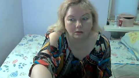 Snapshot of queen_jane8 chatting on 05/29/26, 10:35 queen_jane8 online show from 05/29/26, 10:35