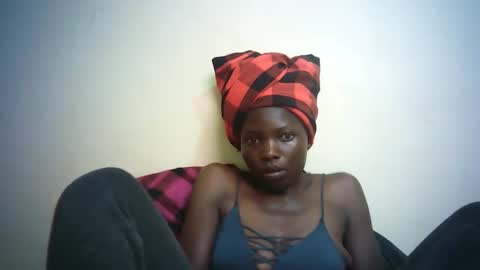 queen_joan online show from 02/04/25, 12:33