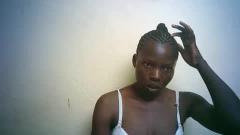 queen_joan online show from 02/09/25, 10:09